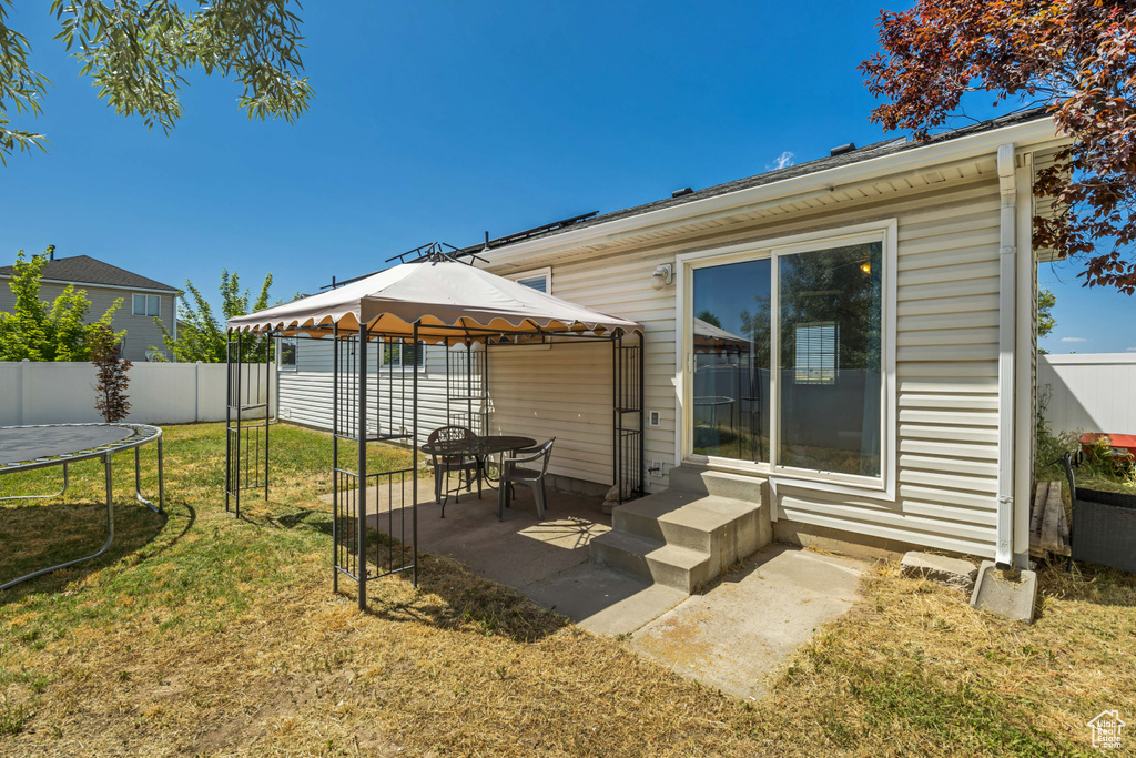 3915 W 700 S Syracuse, UT 84075