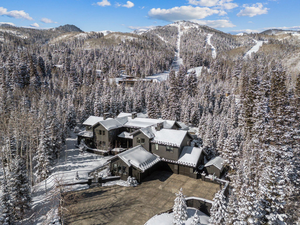 2475 W WHITE PINE LN #11 Park City, UT 84060