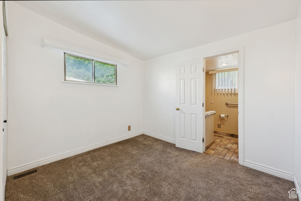 Photo 16 for MLS #2093738 at 1254 Marilyn Dr