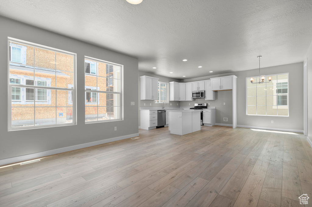 566 N SWEET CORN LN Lindon, UT 84042
