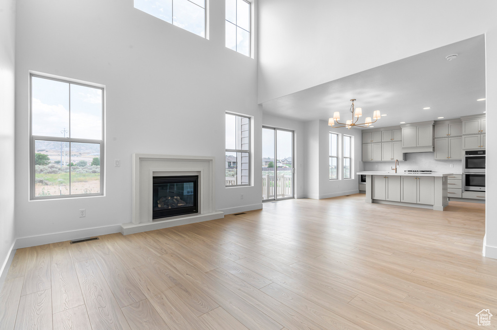 3109 N TWIN FLOWER WAY Lehi, UT 84043