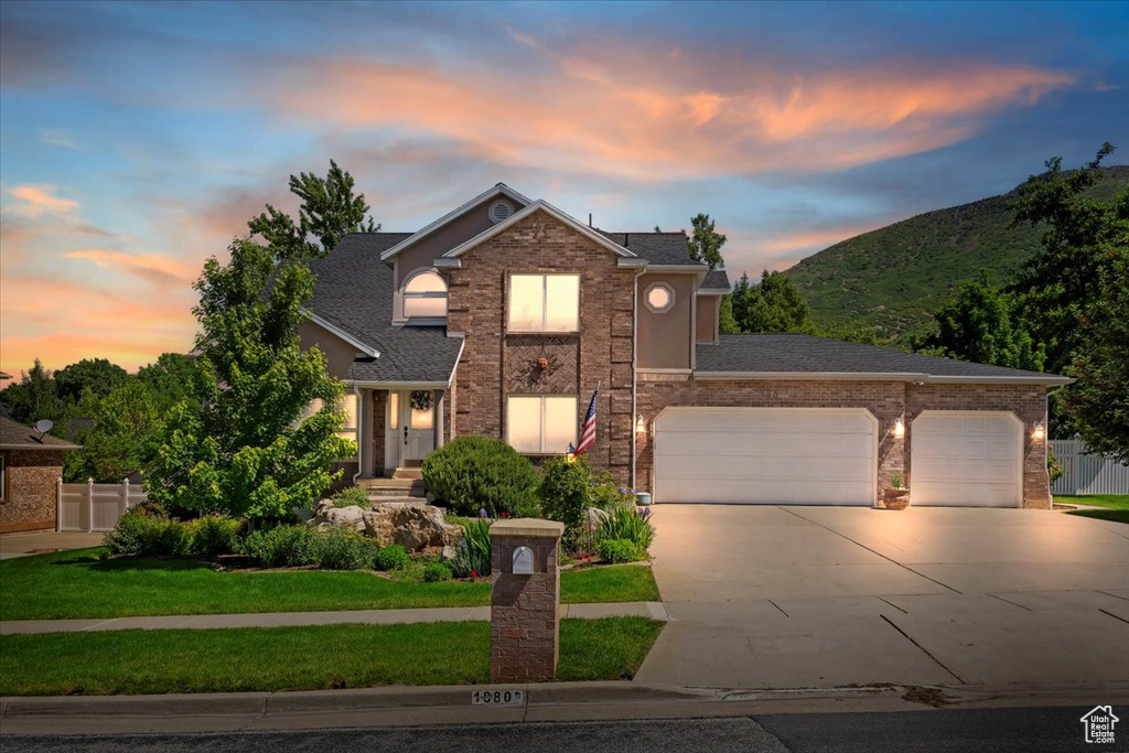 1880 SHADOW VALLEY DR Ogden, UT 84403