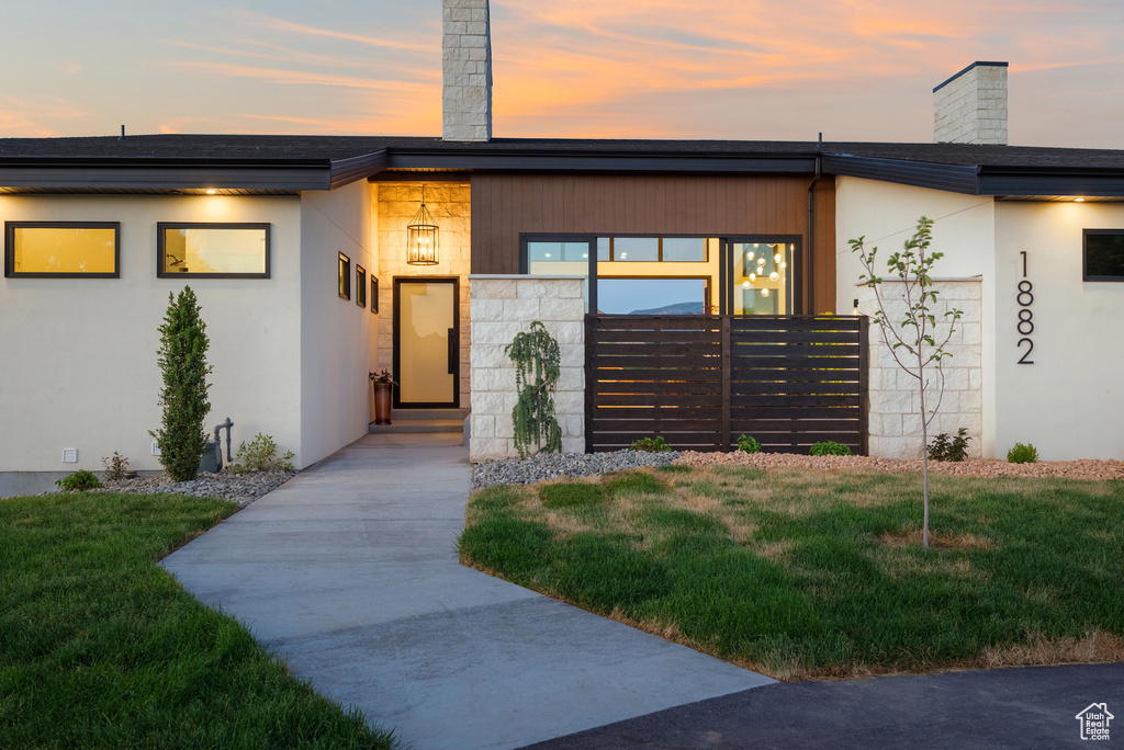 1882 N MAIN ST Mapleton, UT 84664