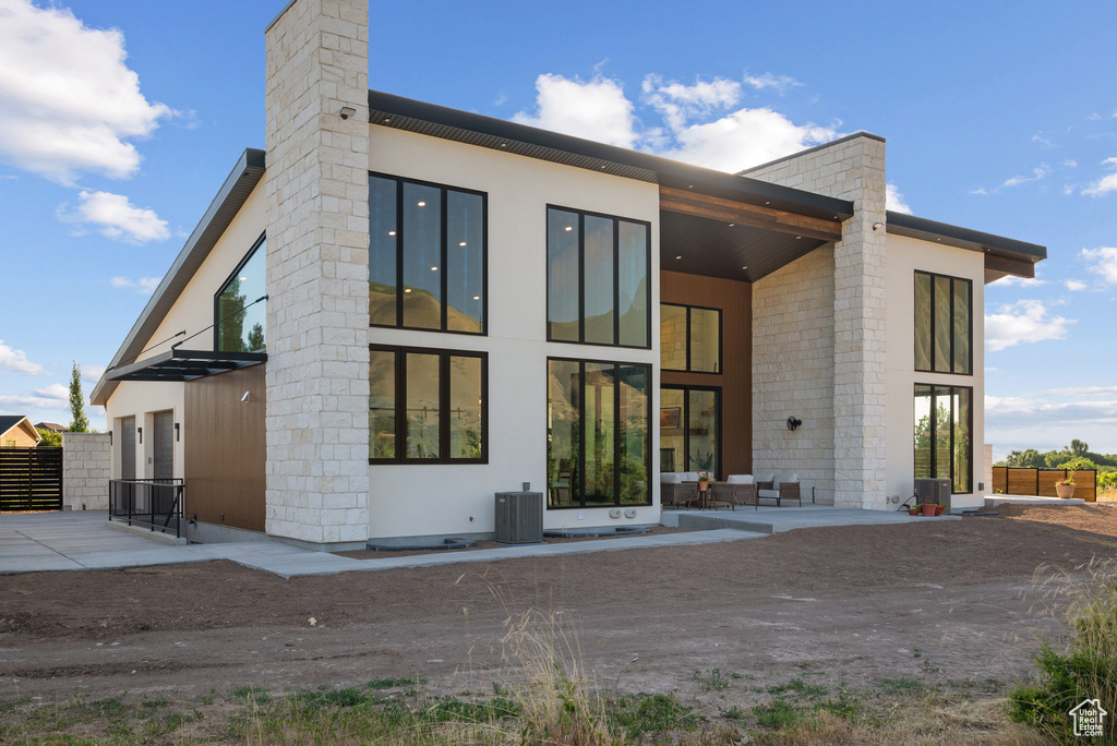 1882 N MAIN ST Mapleton, UT 84664