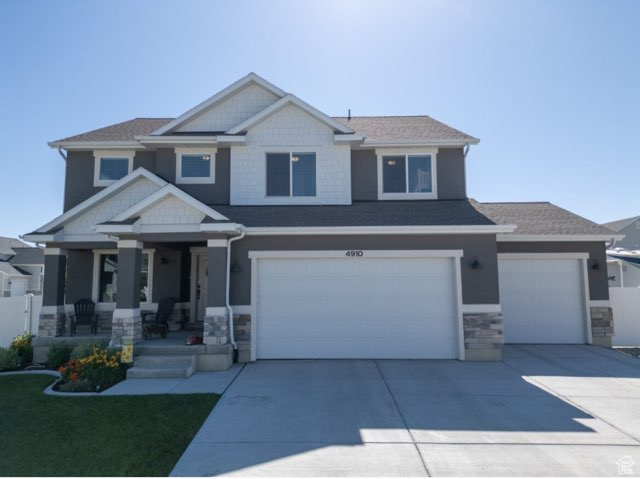 4910 N DESERET PEAK DR Eagle Mountain, UT 84005