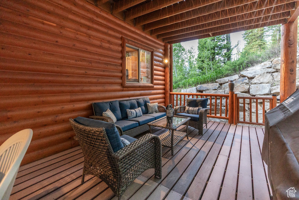 Deck featuring an outdoor hangout area
