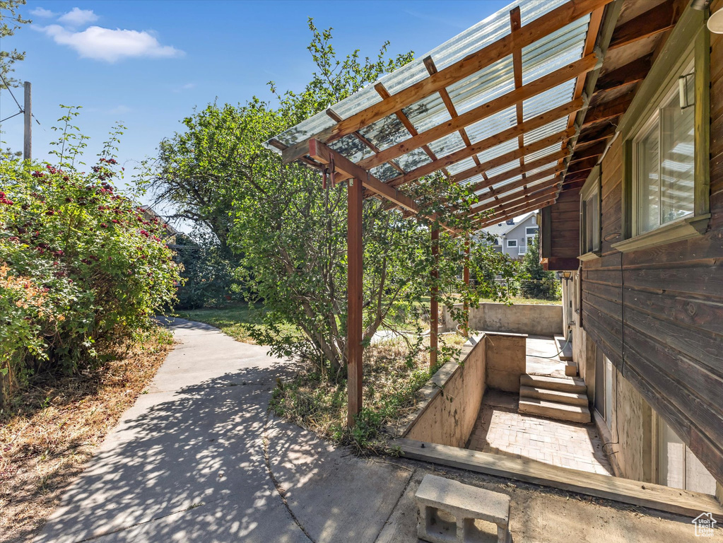 View of patio / terrace with a pergola