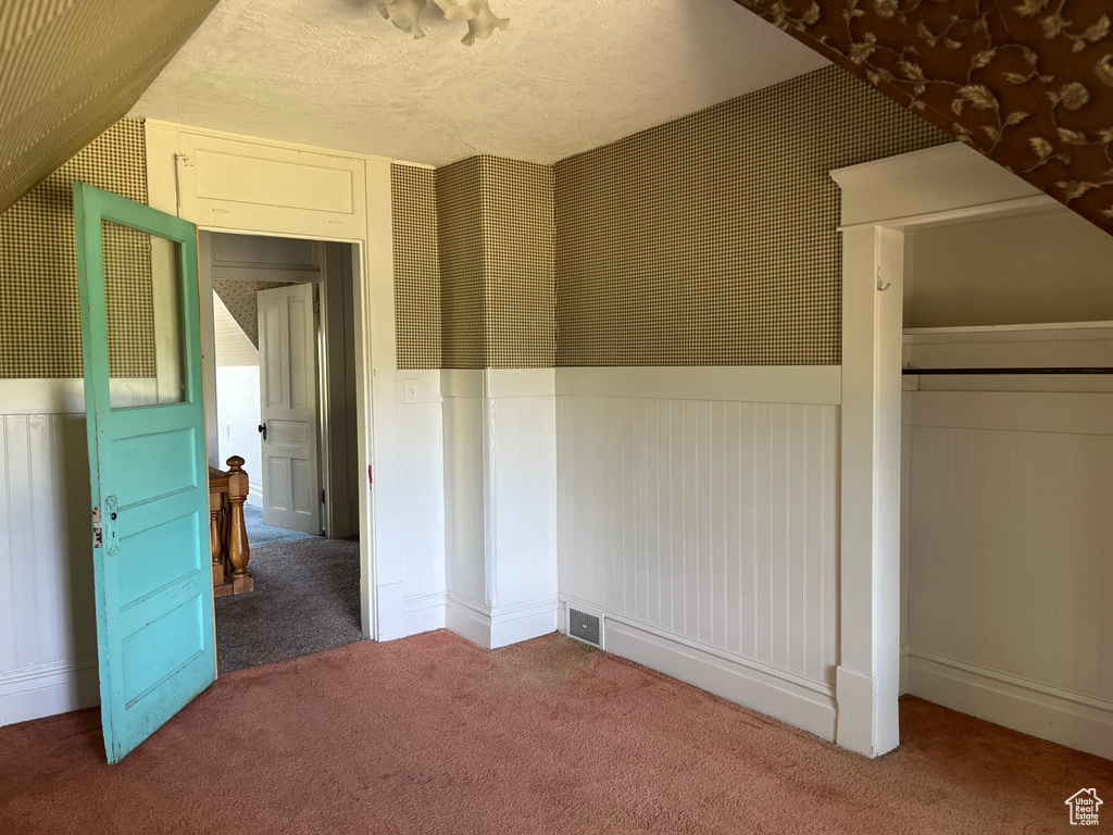 Photo 9 for MLS #2093823 at 148 E Center St