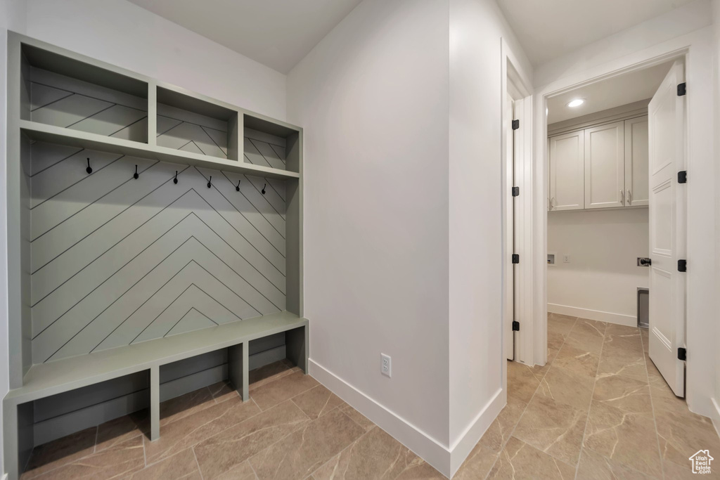 7991 S AMBROSIA LN West Jordan, UT 84081