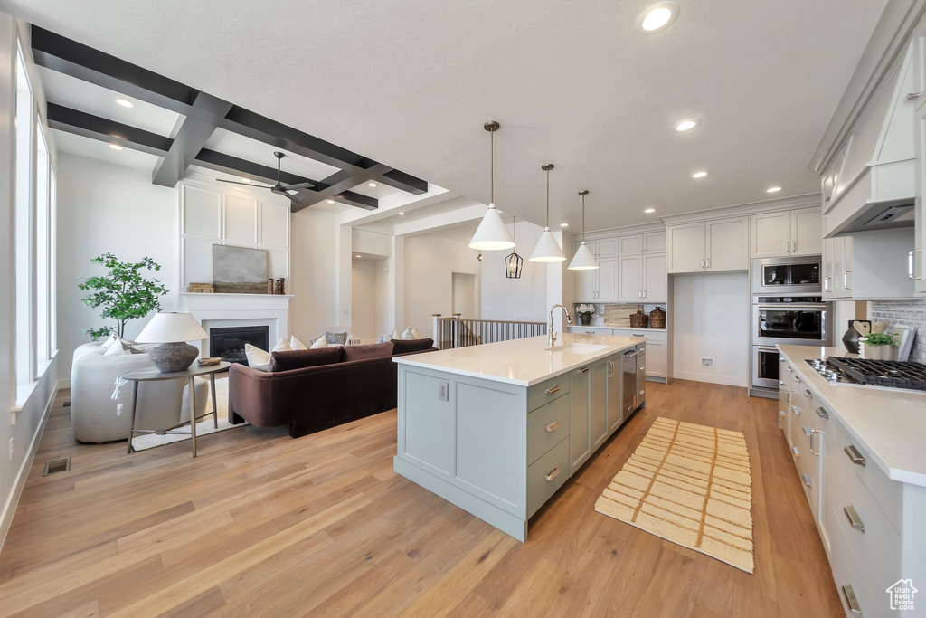 7991 S AMBROSIA LN West Jordan, UT 84081