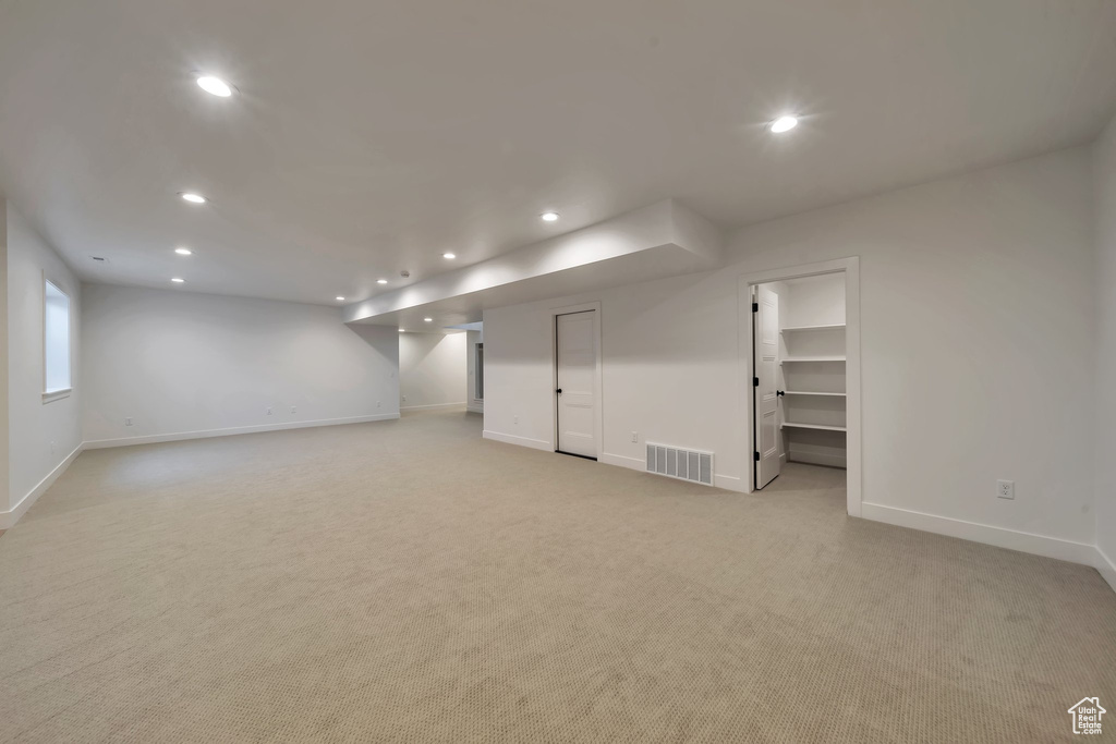 7991 S AMBROSIA LN West Jordan, UT 84081