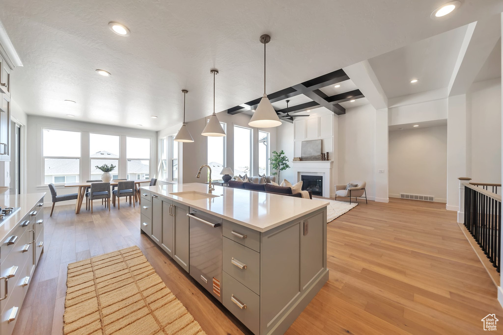 7991 S AMBROSIA LN West Jordan, UT 84081