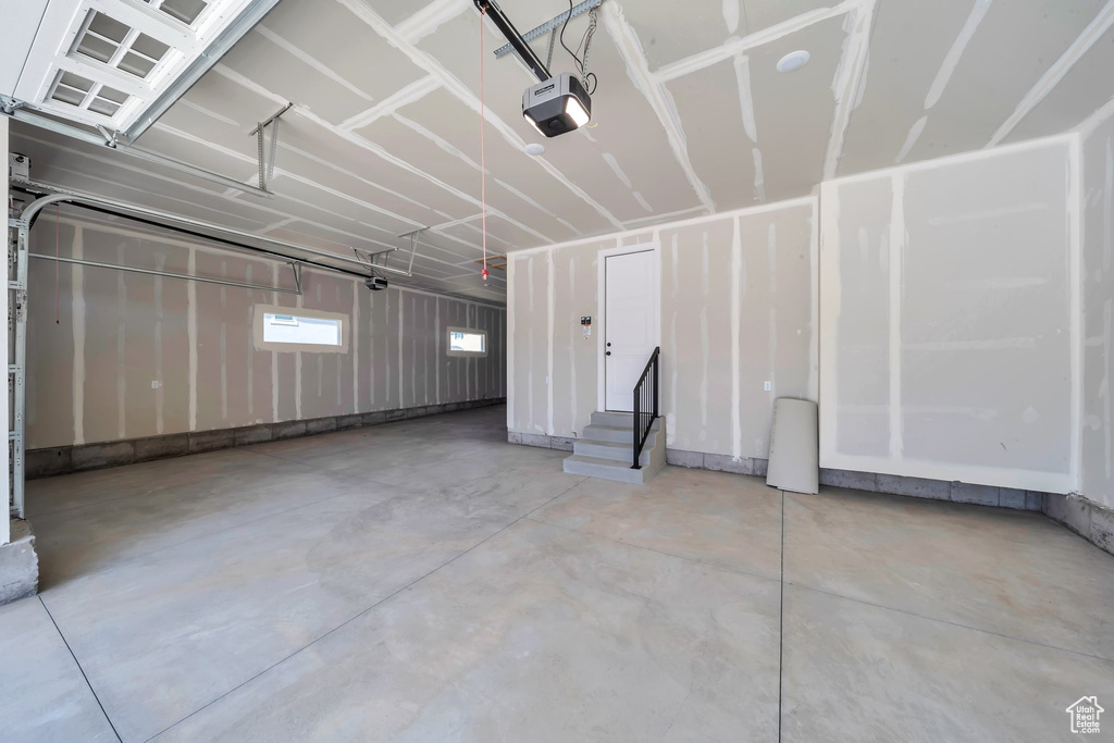 7991 S AMBROSIA LN West Jordan, UT 84081