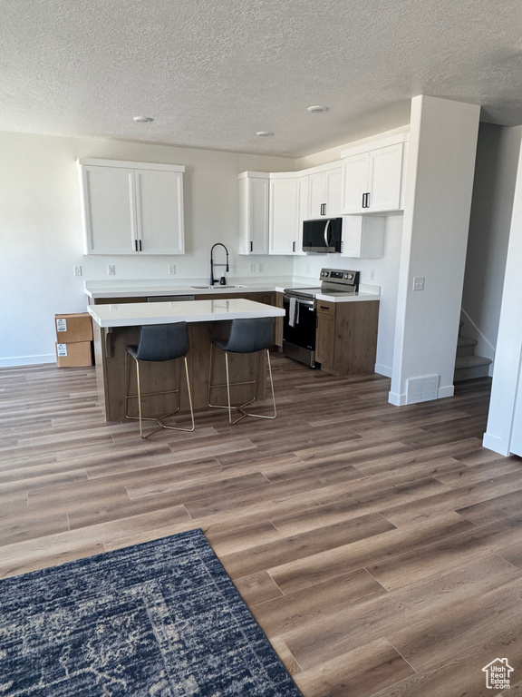 4687 S ROGER VIEW LN #8 West Valley City, UT 84119