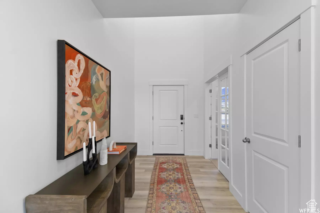 2477 W 2900 N Farr West, UT 84404