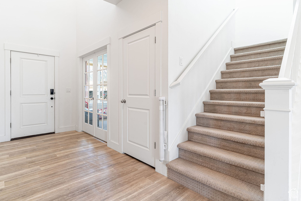2477 W 2900 N Farr West, UT 84404