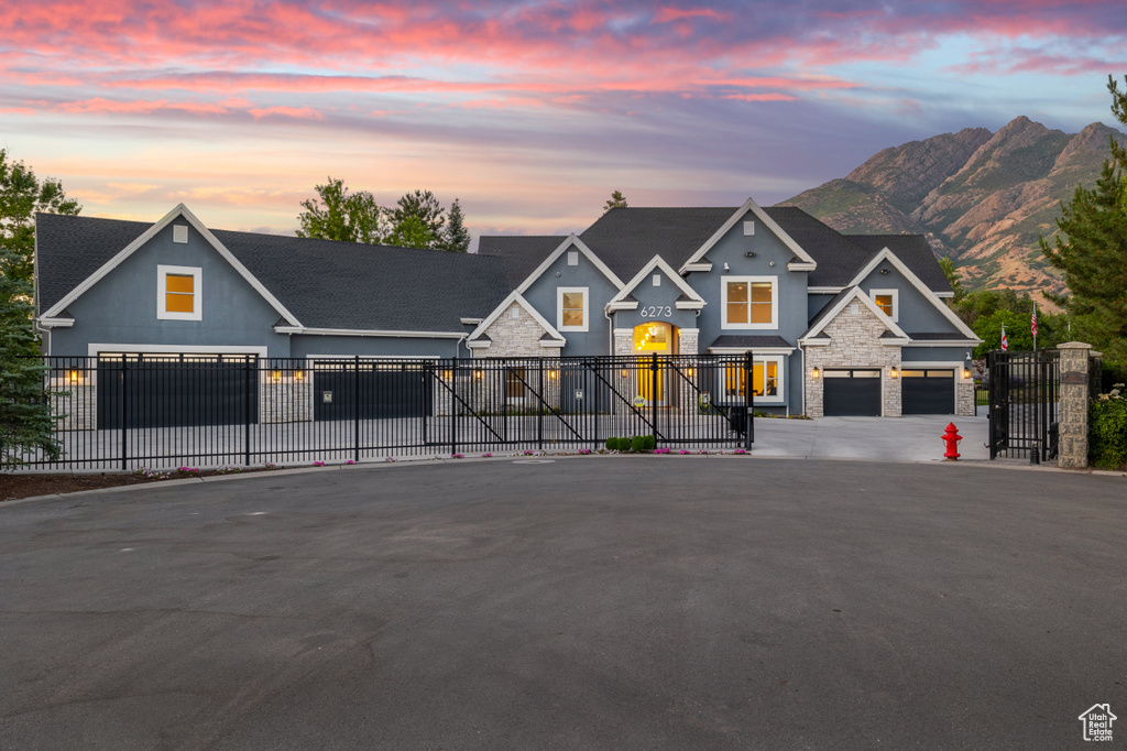 6273 S OAKCREST CIR Holladay, UT 84121