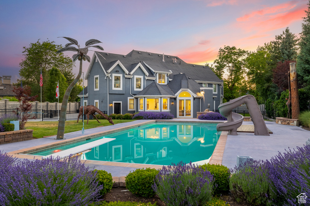 6273 S OAKCREST CIR Holladay, UT 84121