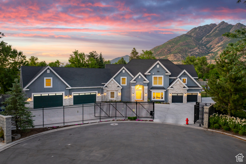 6273 S OAKCREST CIR Holladay, UT 84121