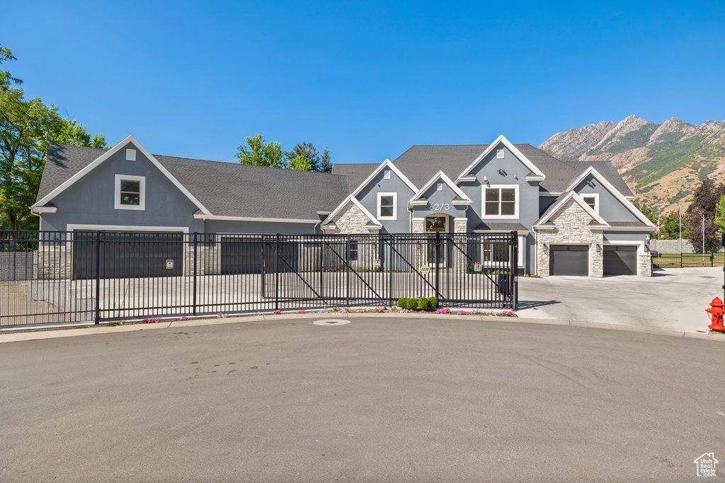 6273 S OAKCREST CIR Holladay, UT 84121