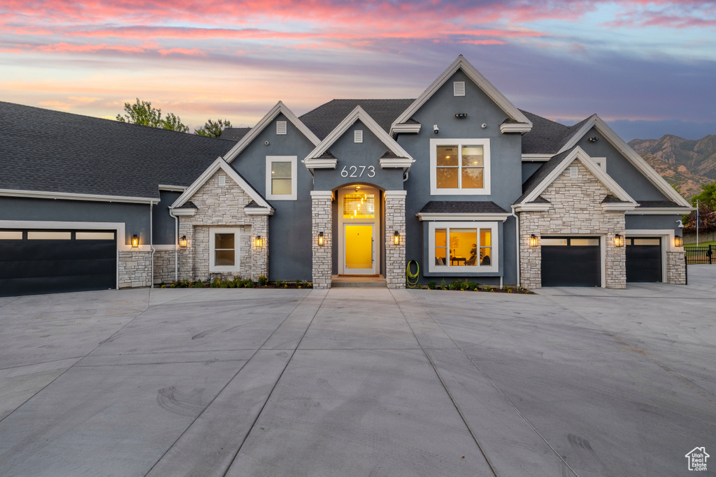 6273 S OAKCREST CIR Holladay, UT 84121