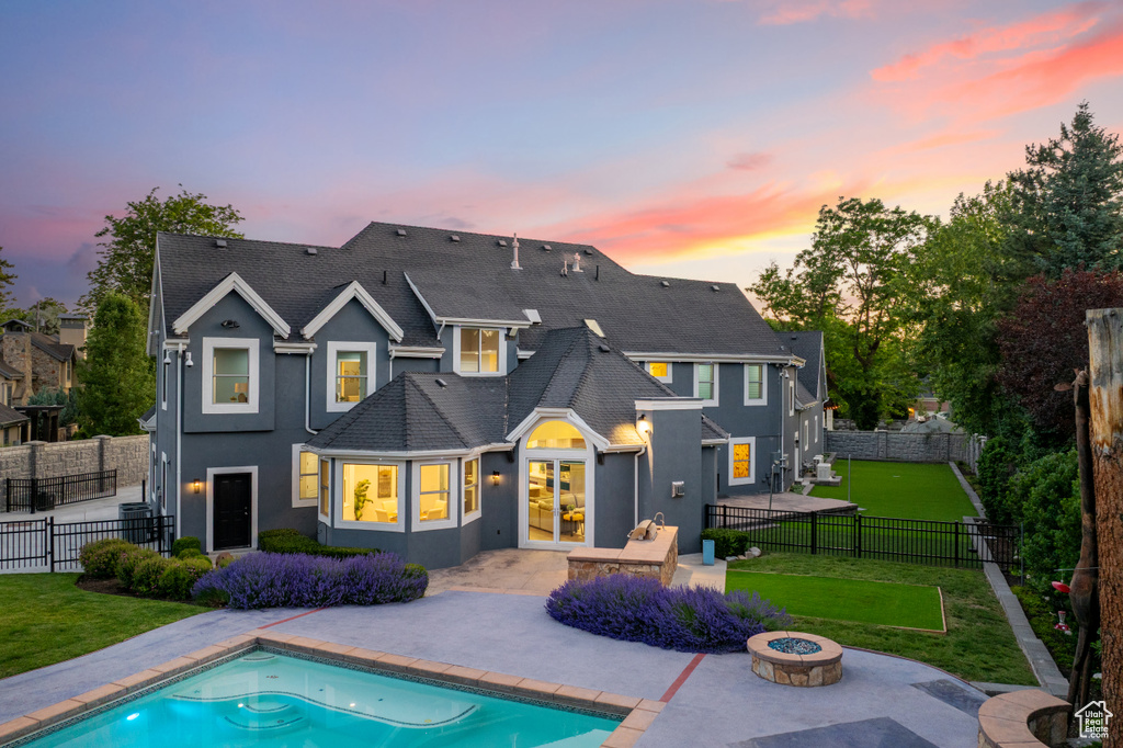 6273 S OAKCREST CIR Holladay, UT 84121