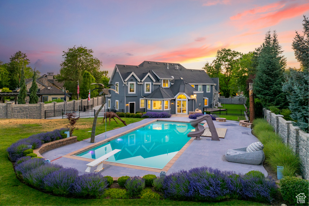 6273 S OAKCREST CIR Holladay, UT 84121