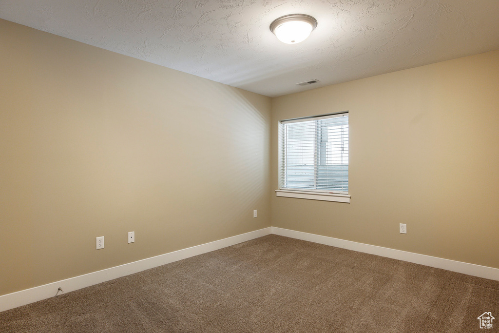 7902 S FARM HOUSE LN Midvale, UT 84047