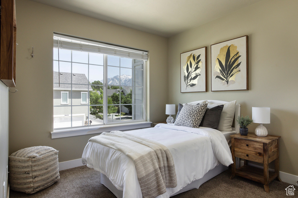 7902 S FARM HOUSE LN Midvale, UT 84047