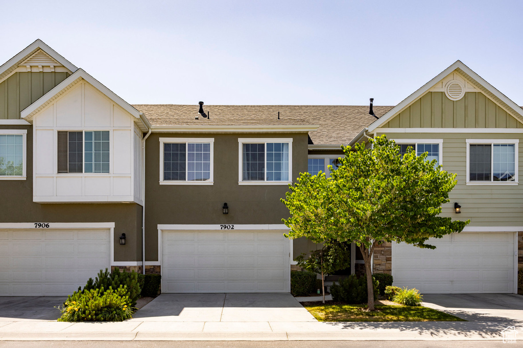 7902 S FARM HOUSE LN Midvale, UT 84047