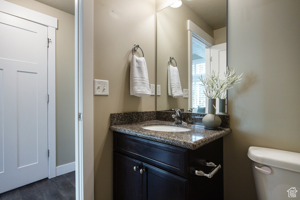 7902 S FARM HOUSE LN Midvale, UT 84047