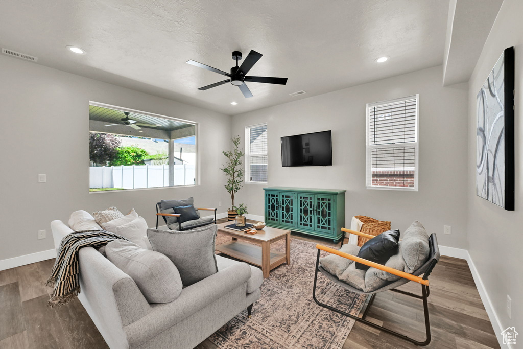 4413 S 850 W Riverdale, UT 84405