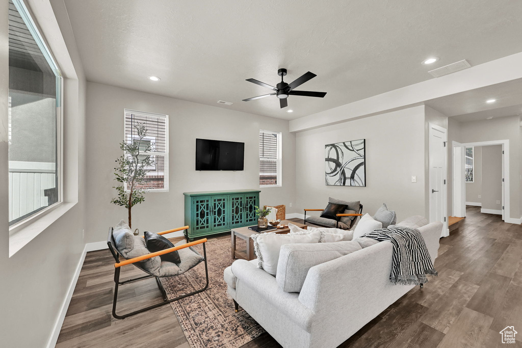 4413 S 850 W Riverdale, UT 84405