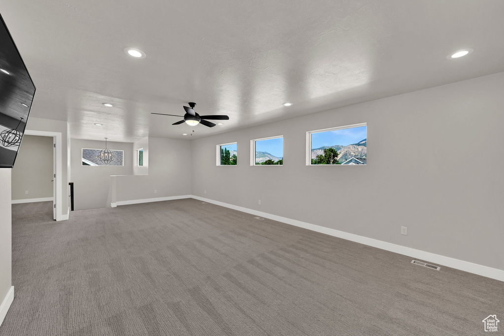 4413 S 850 W Riverdale, UT 84405