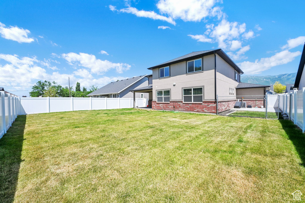 4413 S 850 W Riverdale, UT 84405