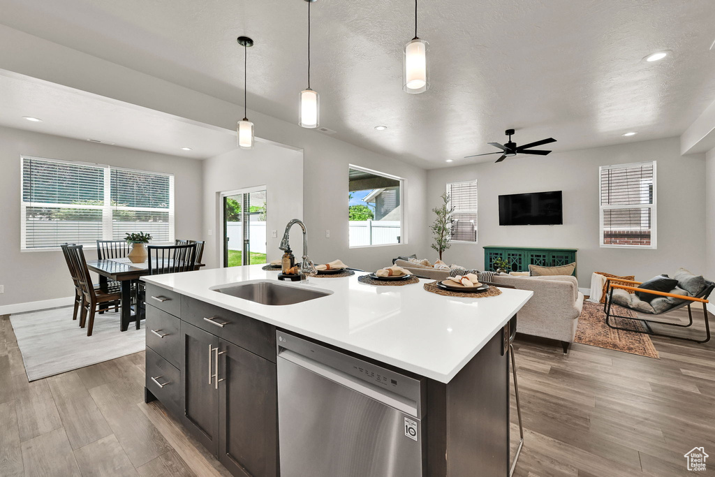 4413 S 850 W Riverdale, UT 84405