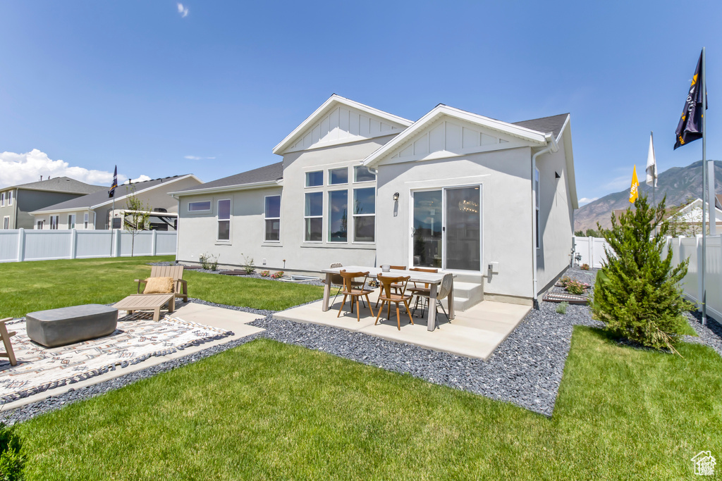 2041 W PINNACLE AVE Mapleton, UT 84664