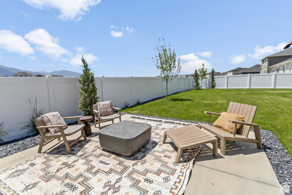 2041 W PINNACLE AVE Mapleton, UT 84664