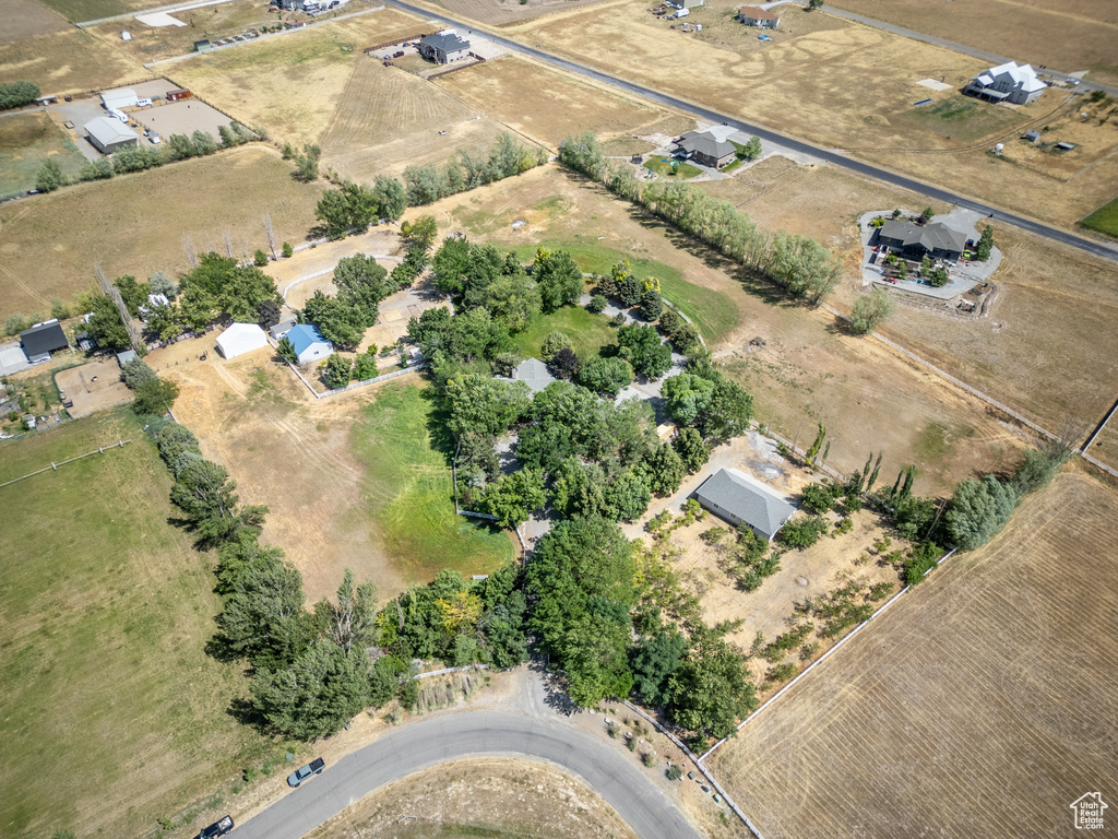Aerial view of property and surrounding area