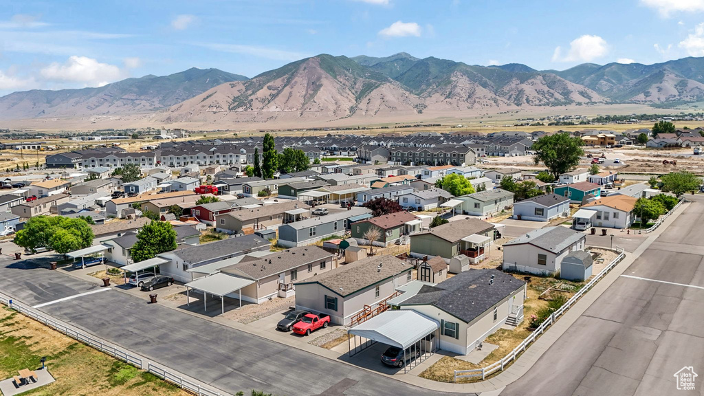 Aerial perspective of suburban area with mountains