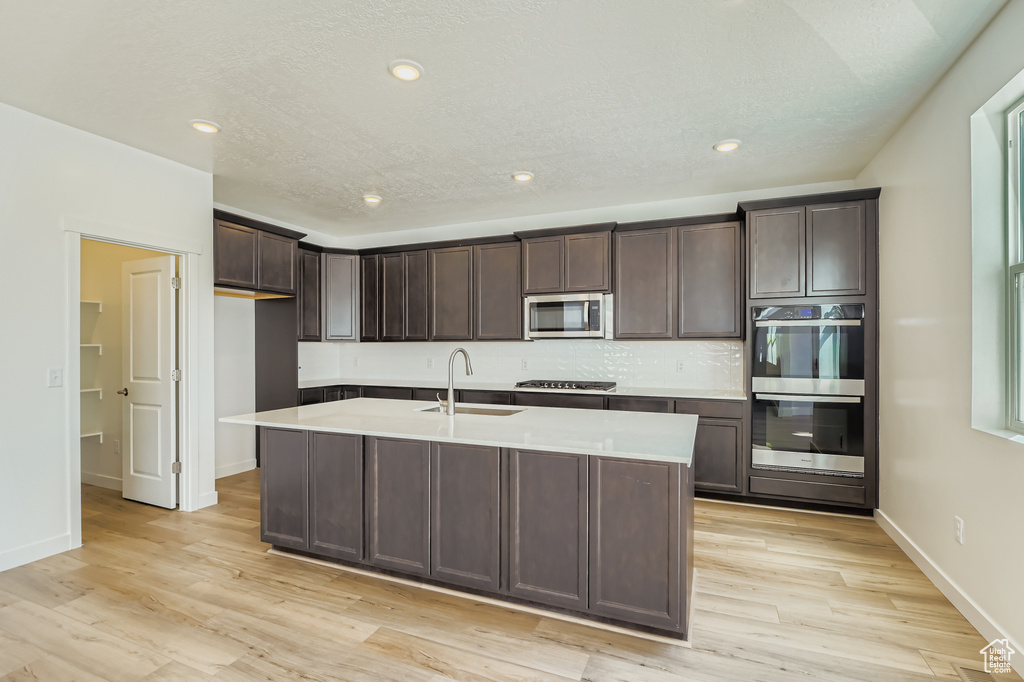 Photo 4 for MLS #2093902 at 5117 N Lukes St