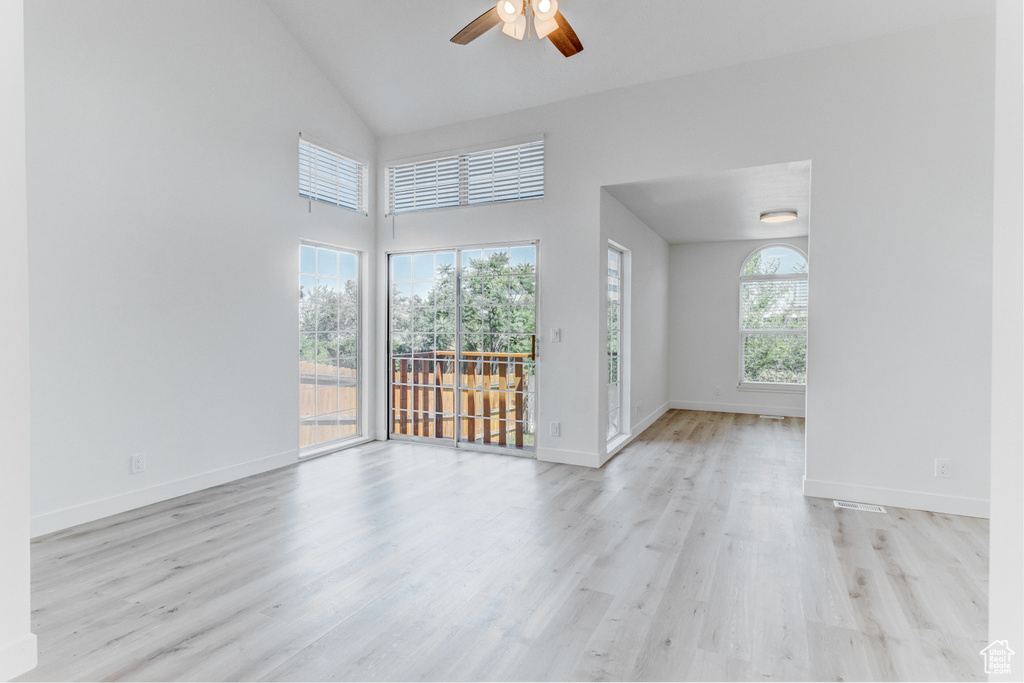415 E ACOMA RD Midvale, UT 84047