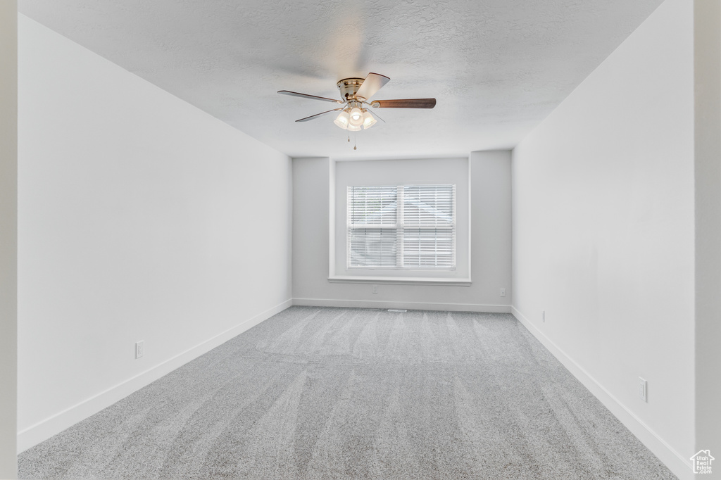 415 E ACOMA RD Midvale, UT 84047