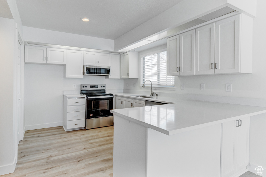 415 E ACOMA RD Midvale, UT 84047