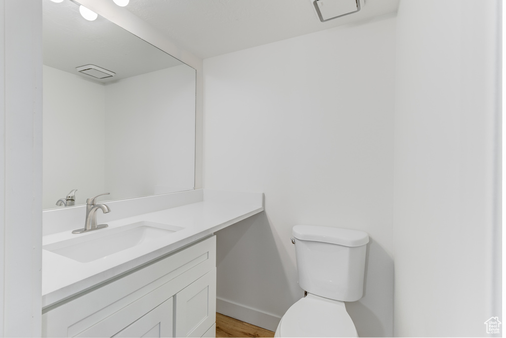 415 E ACOMA RD Midvale, UT 84047
