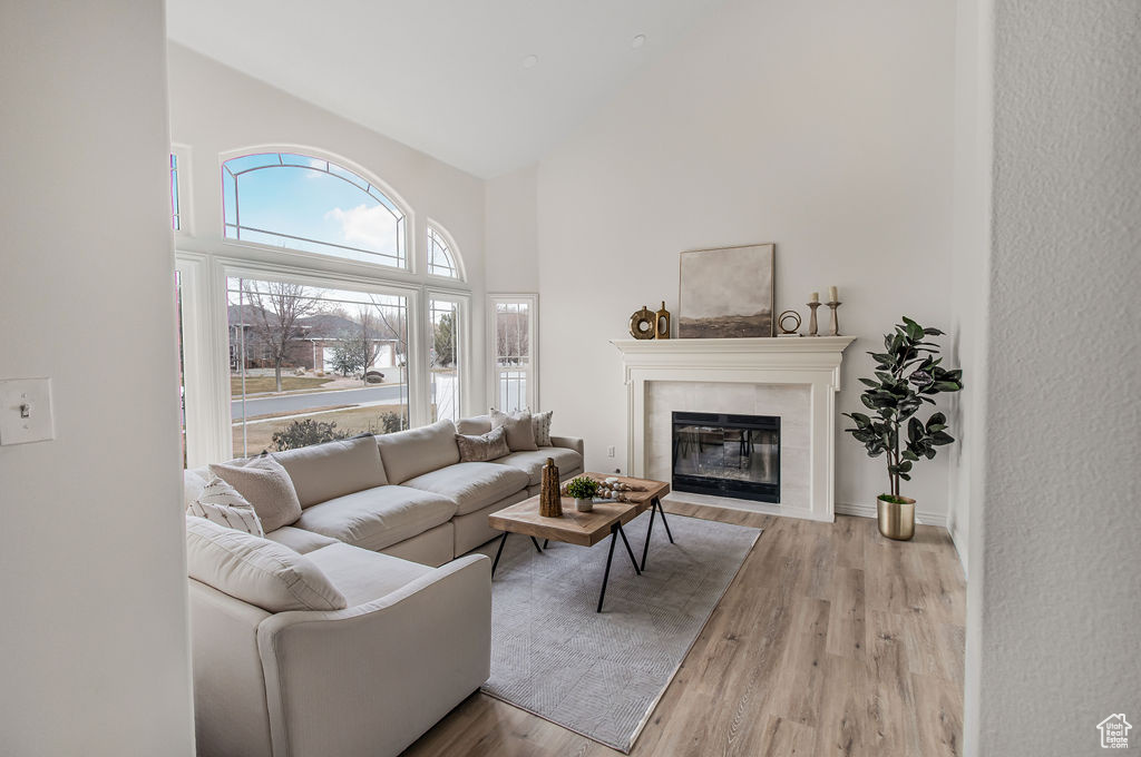 1009 W PARK PALISADE DR South Jordan, UT 84095