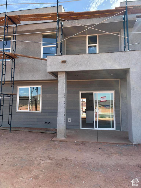 Photo 6 for MLS #2093921 at 1023 E Malibu Ln
