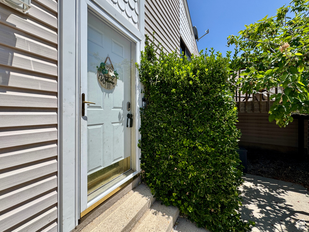 1882 E 5775 S South Ogden, UT 84403