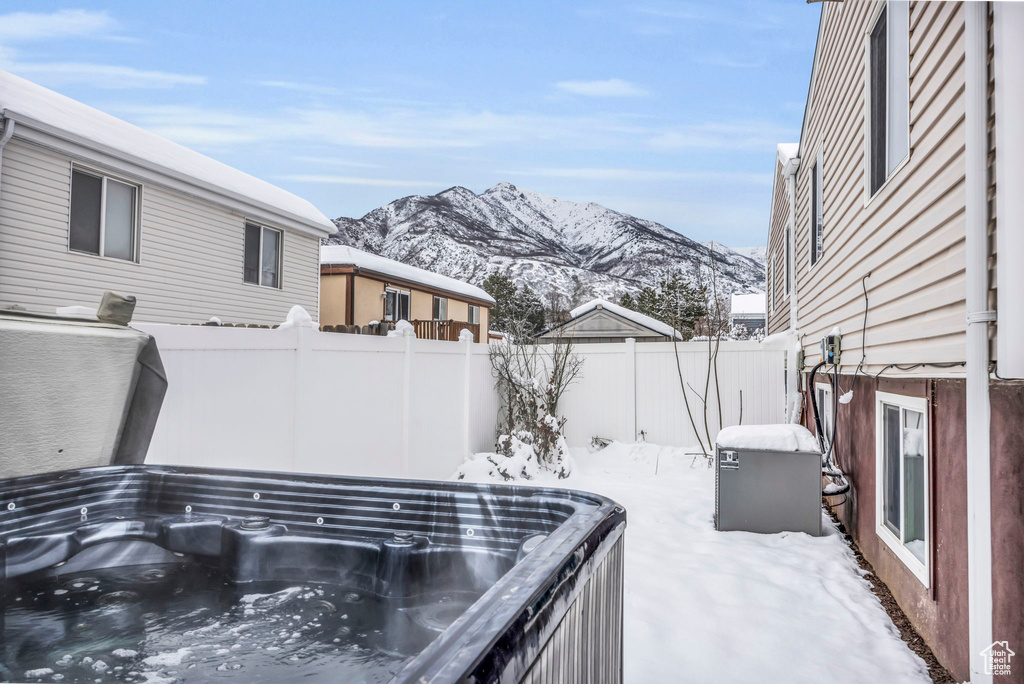 1882 E 5775 S South Ogden, UT 84403