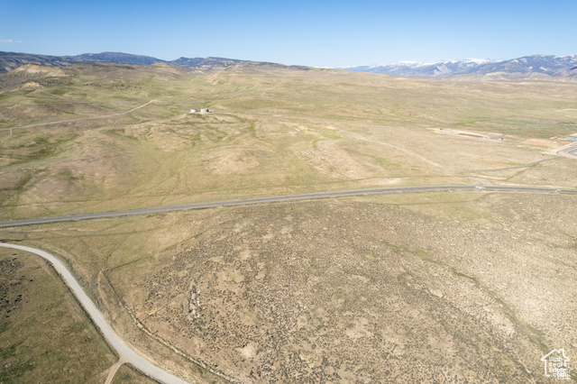 Overview of rural landscape with mountains